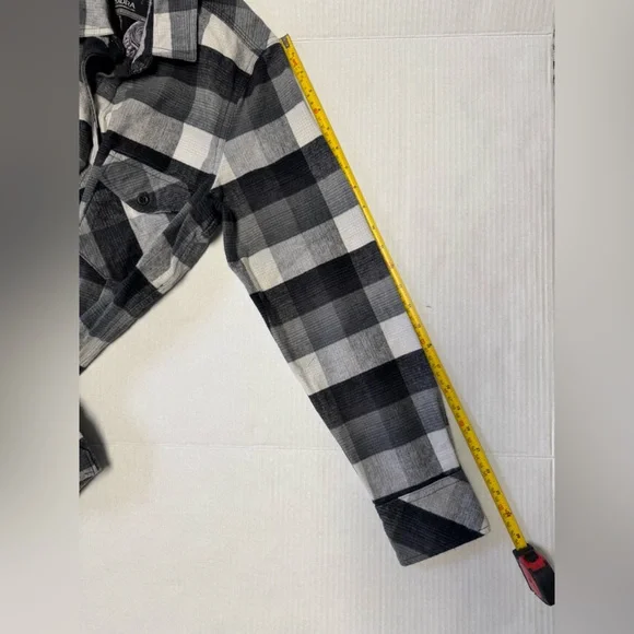 Pladra 100% cotton flannel black and white button down. - Picture 11 of 11